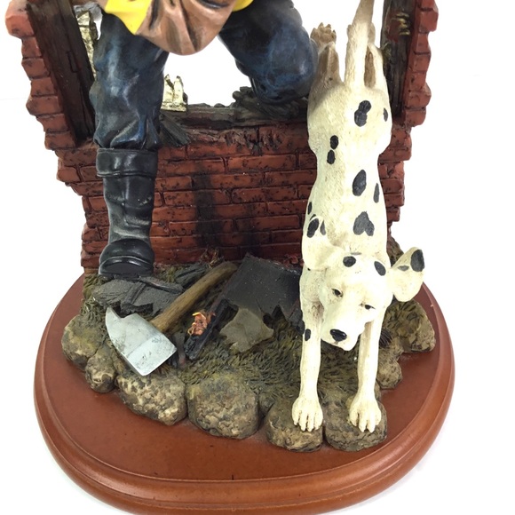 Vanmark Red Hats of Courage Breaking Through Firefighter Statue - Picture 2 of 5